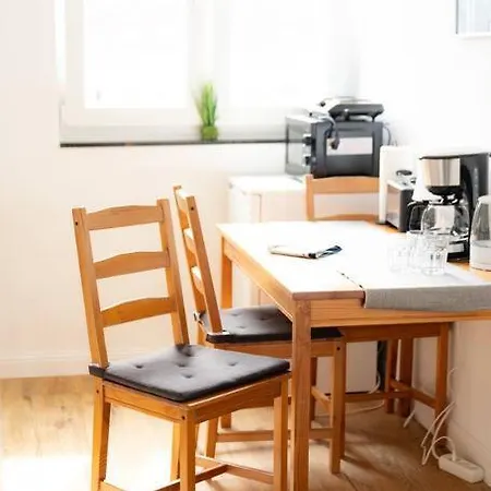 Appartement - Sea Center & Parking Spaces & Kingsize Bett - Central Station Hbf -