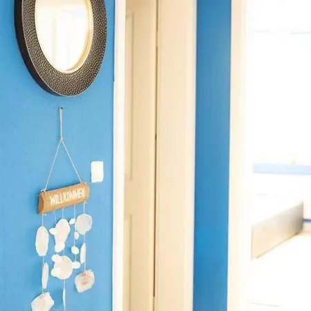 - Sea Center & Parking Spaces & Kingsize Bett - Central Station Hbf - *