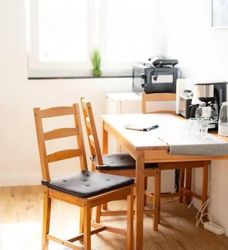 Apartman - Sea Center & Parking Spaces & Kingsize Bett - Central Station Hbf -