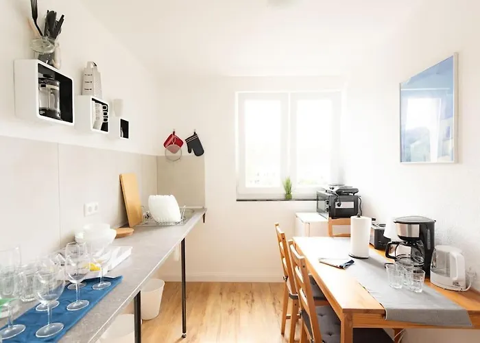 - Sea Center & Parking Spaces & Kingsize Bett - Central Station Hbf - Apartman *